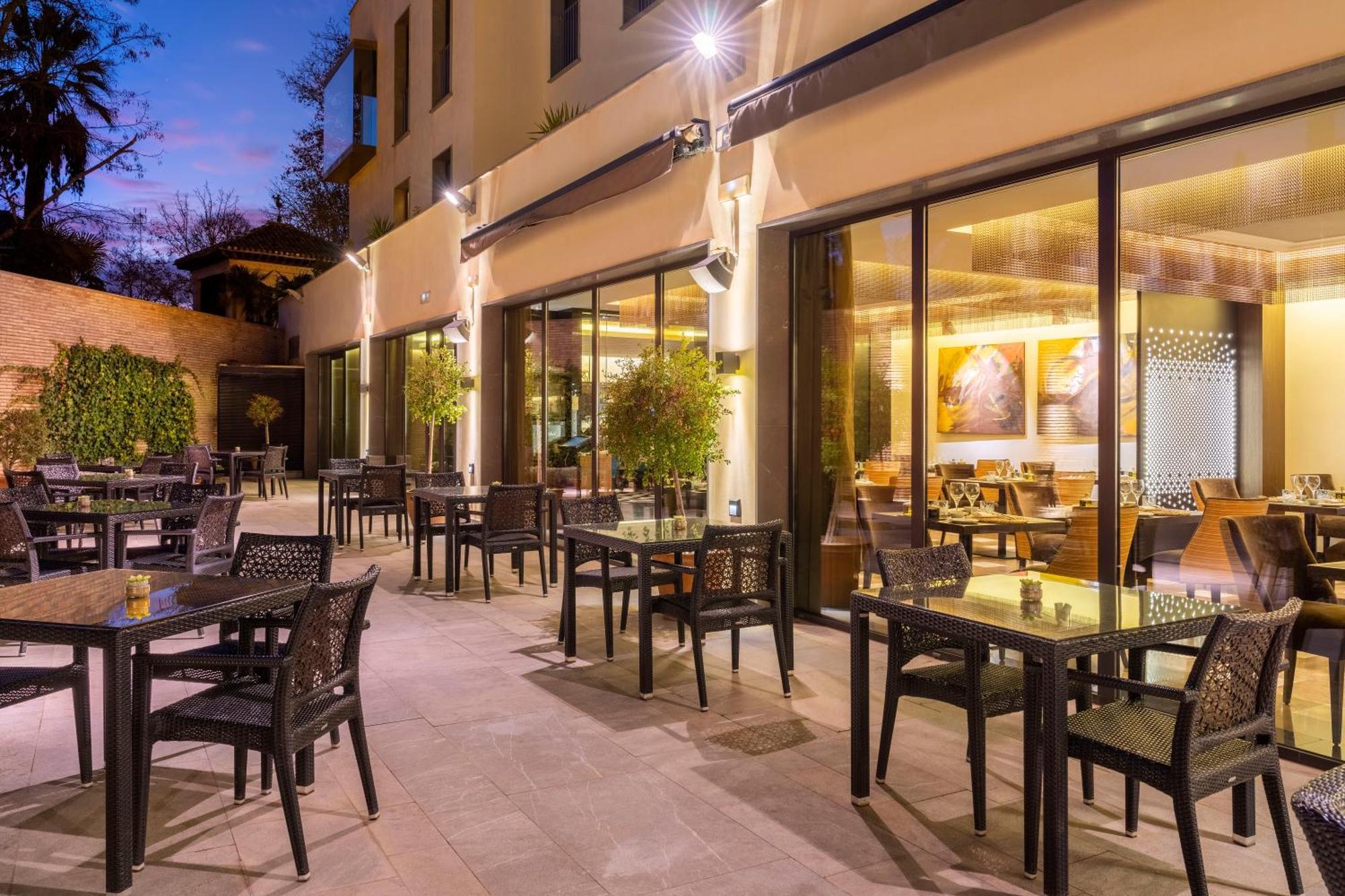 Aurea Washington Irving By Eurostars Hotel Company Granada Exterior photo The Terrace